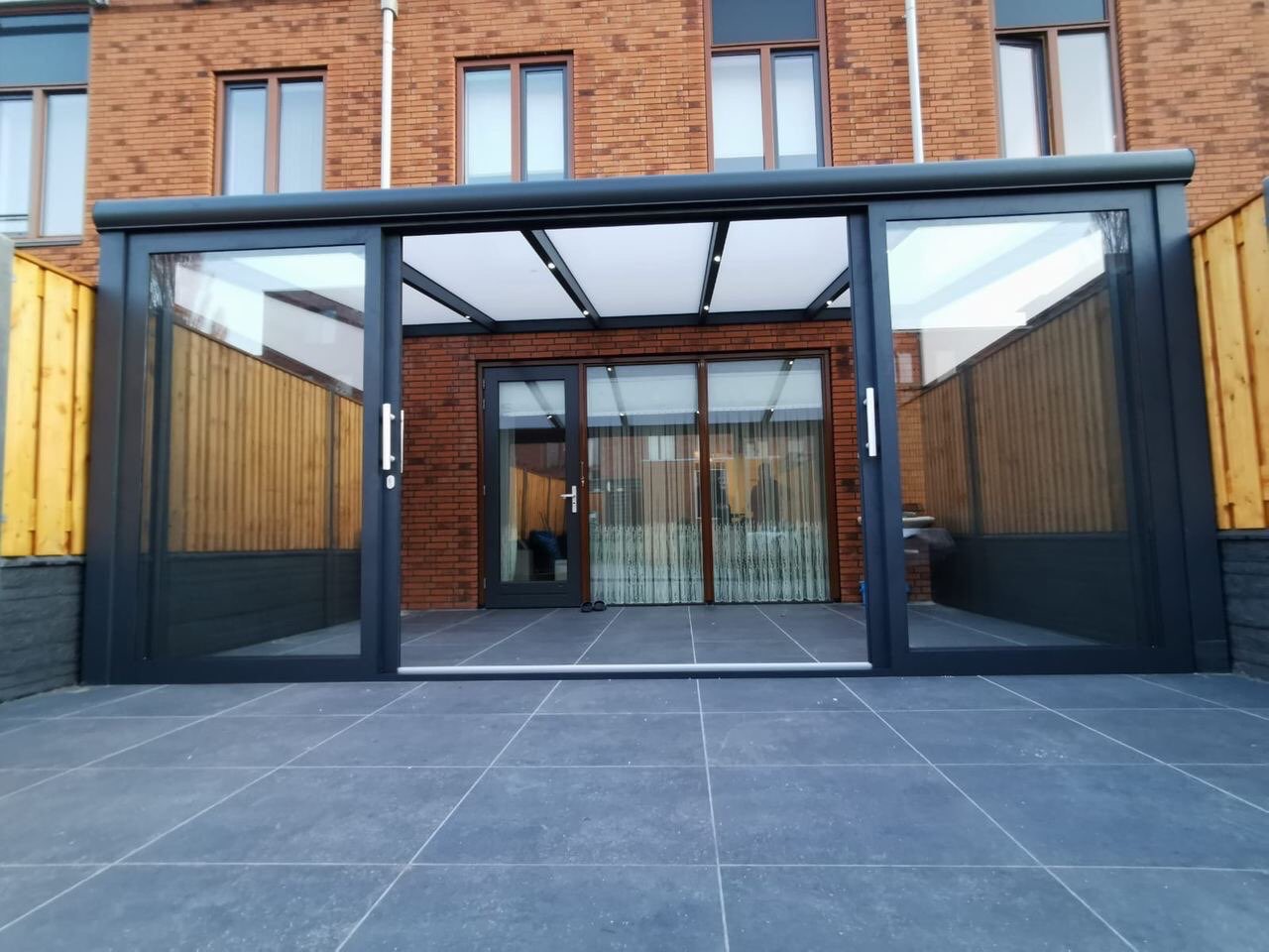 Wandverglasungen Beispiel 2